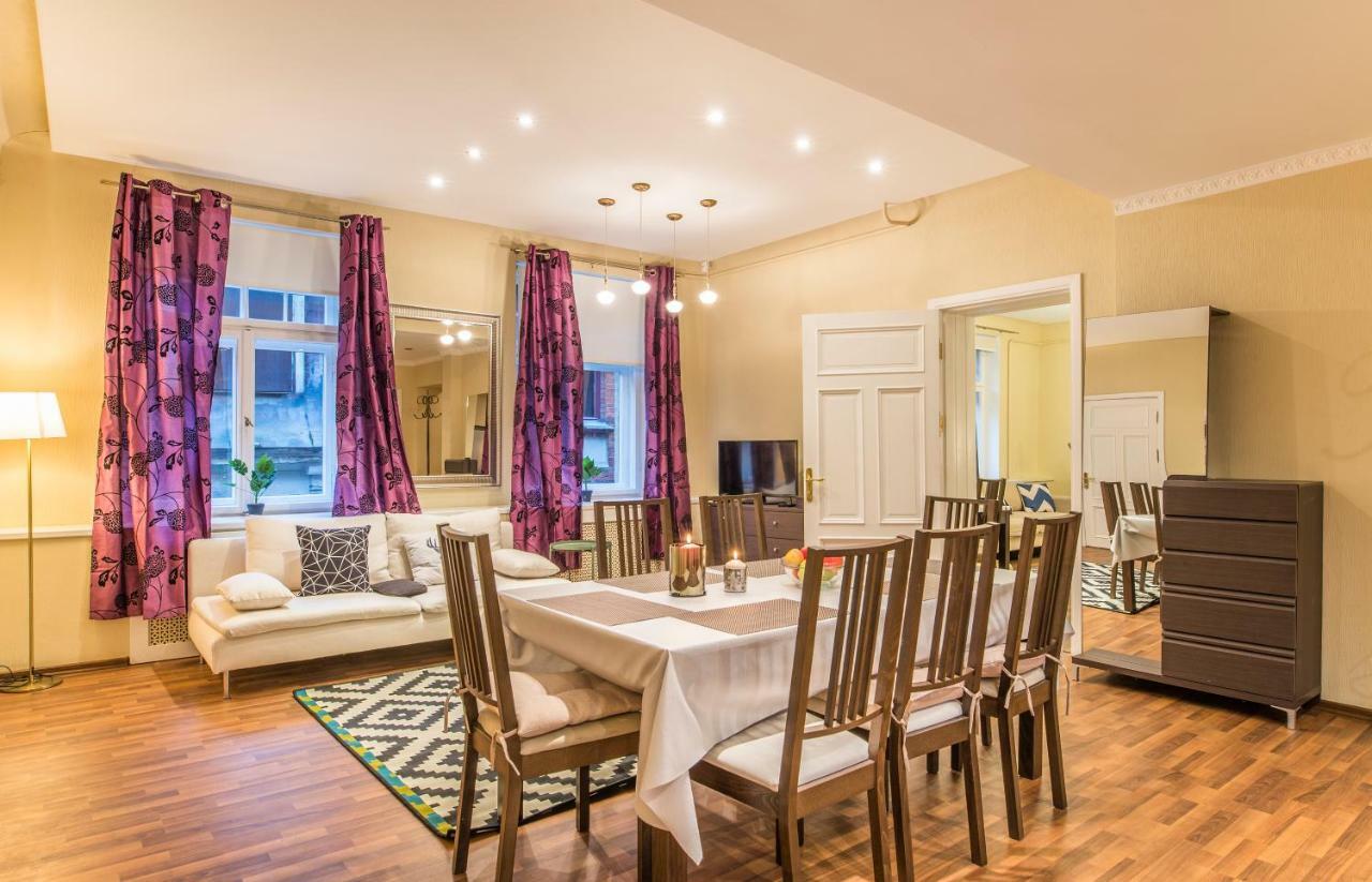 Charming Spacious 3 Bedroom In Old Town Riga Extérieur photo